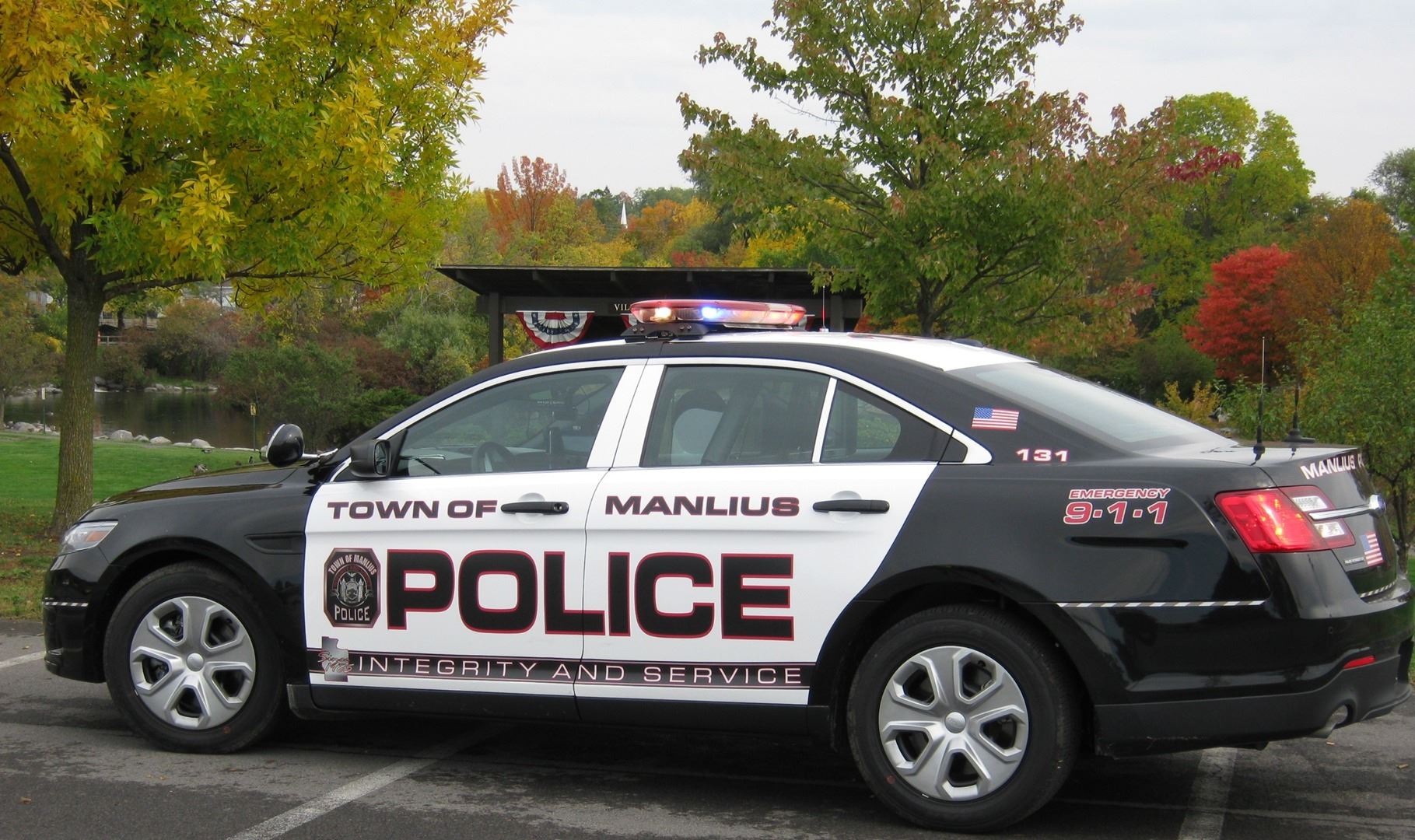 A police car with its lights on